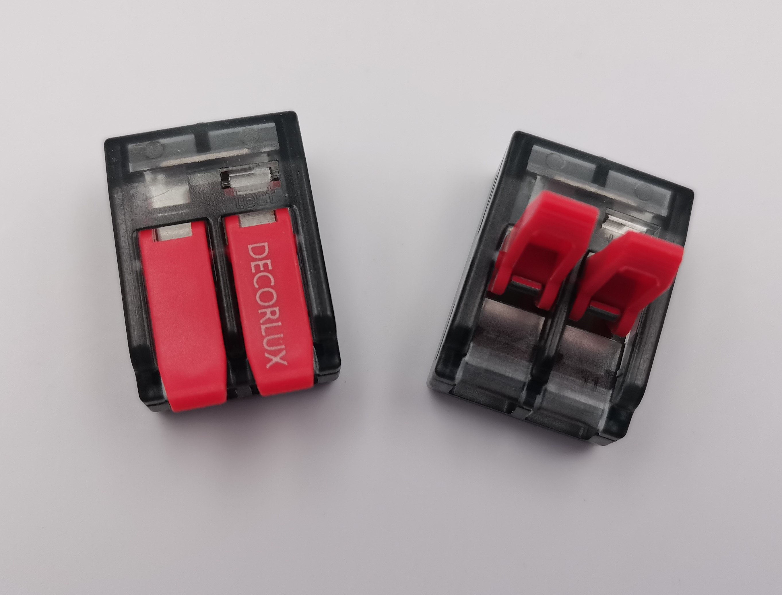 CONECTOR DE EMENDA E DERIVACAO, PLASTICO, 0,5~6MM2, 2P, 40A, COR PRETO/VERMELHO, (1UN)